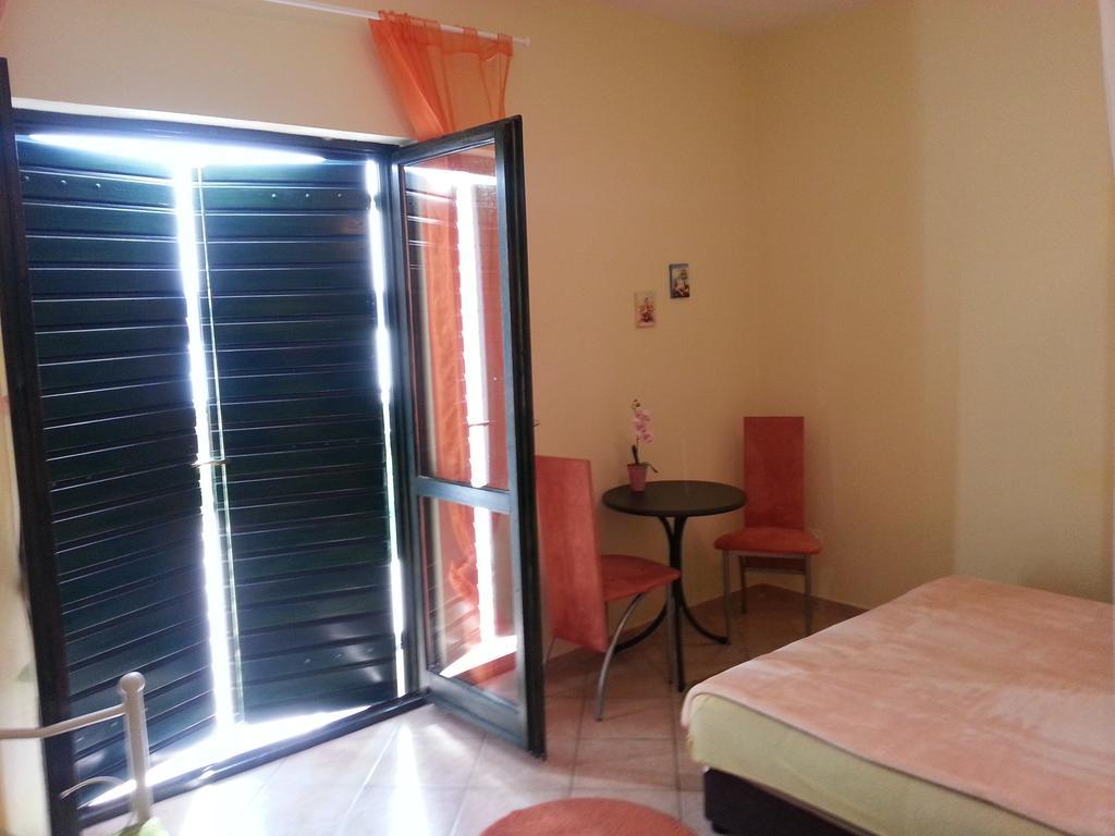 Inn Gostionica Rovanjska Δωμάτιο φωτογραφία